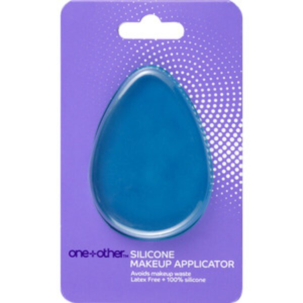 one+other Makeup Applicator | Pick Up In at CVS
